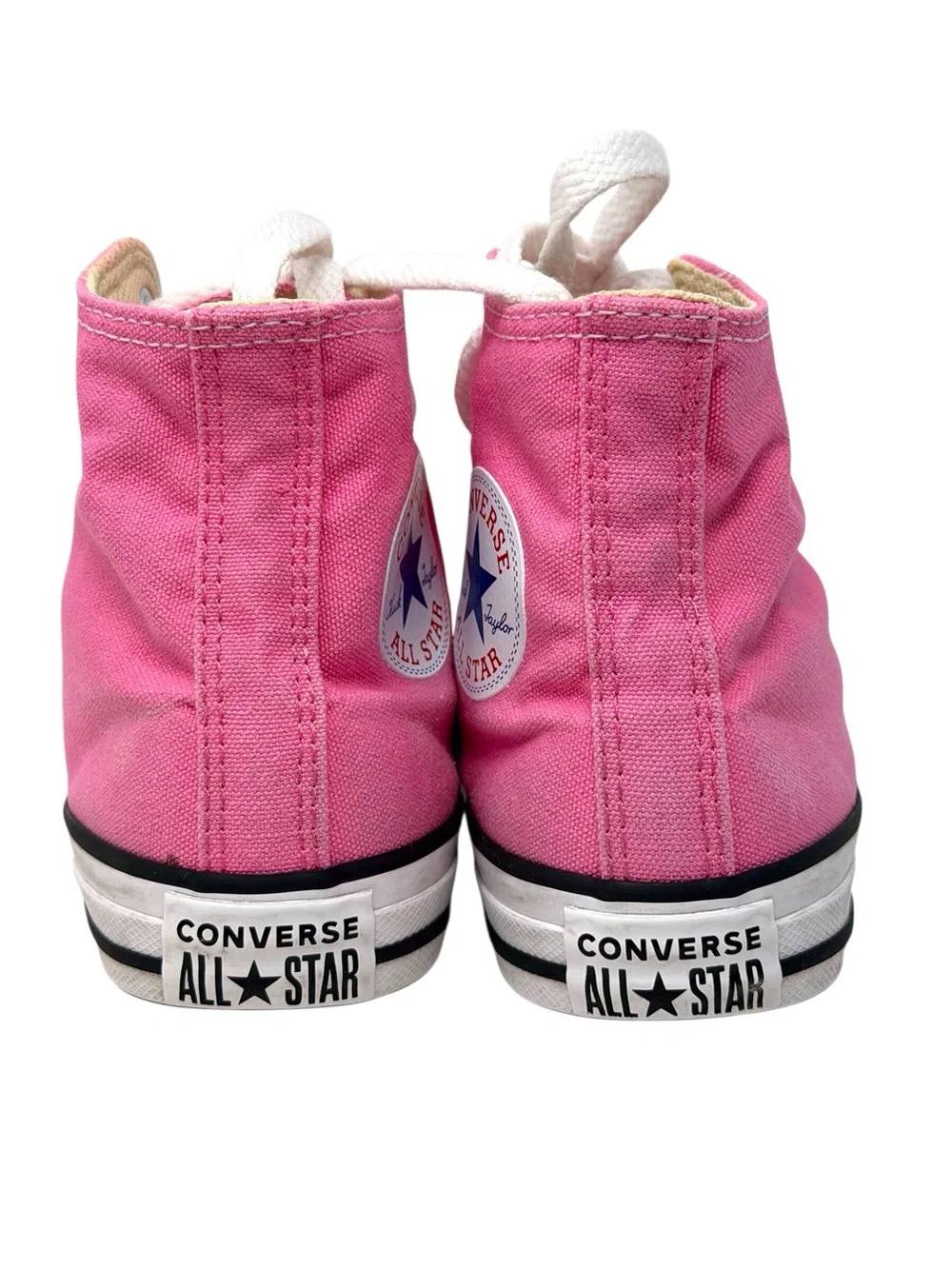 Converse Chuck Taylor High Top Pink Sneakers Youth size US 1/EU 32